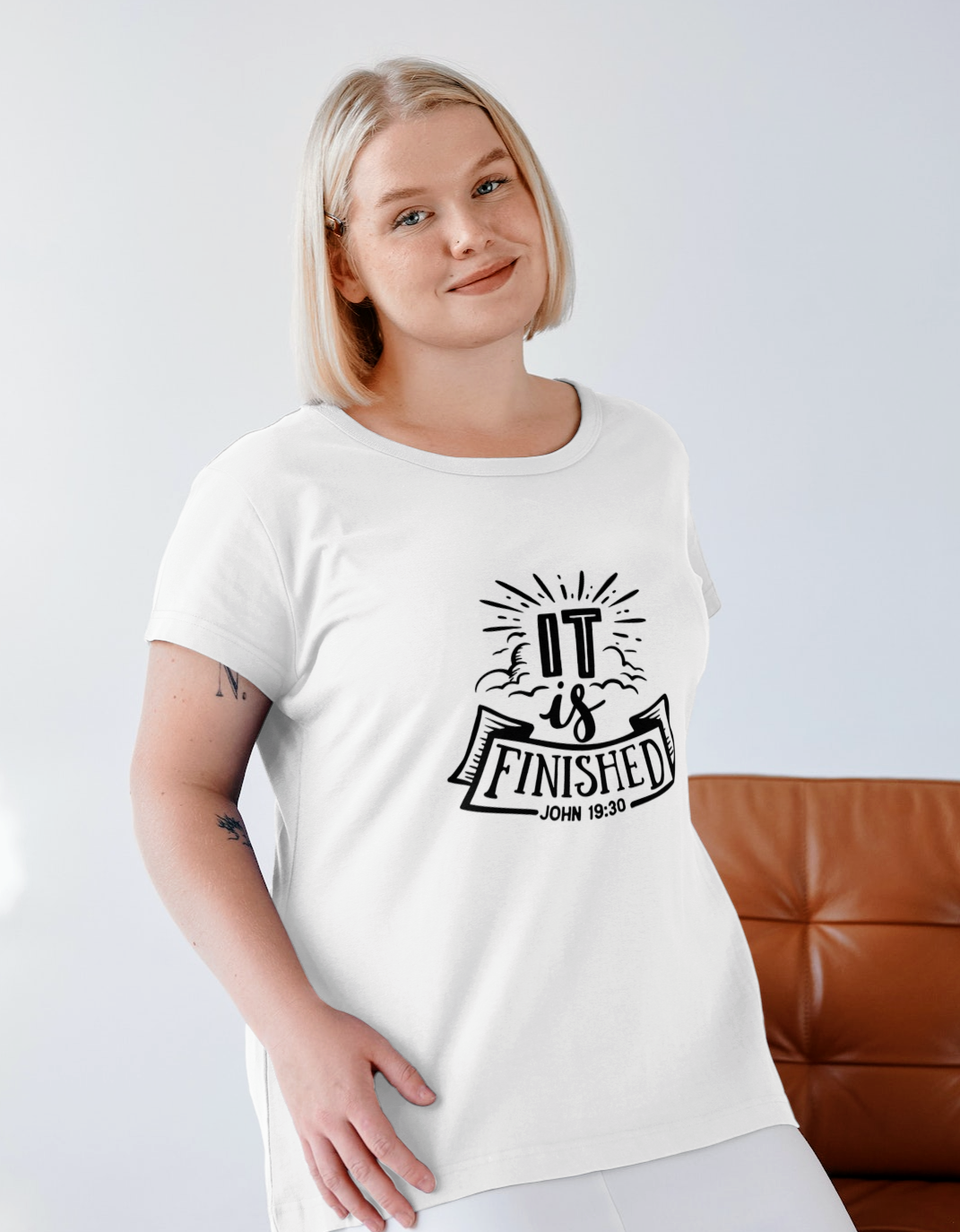 It is finished John 19:30 T-shirt