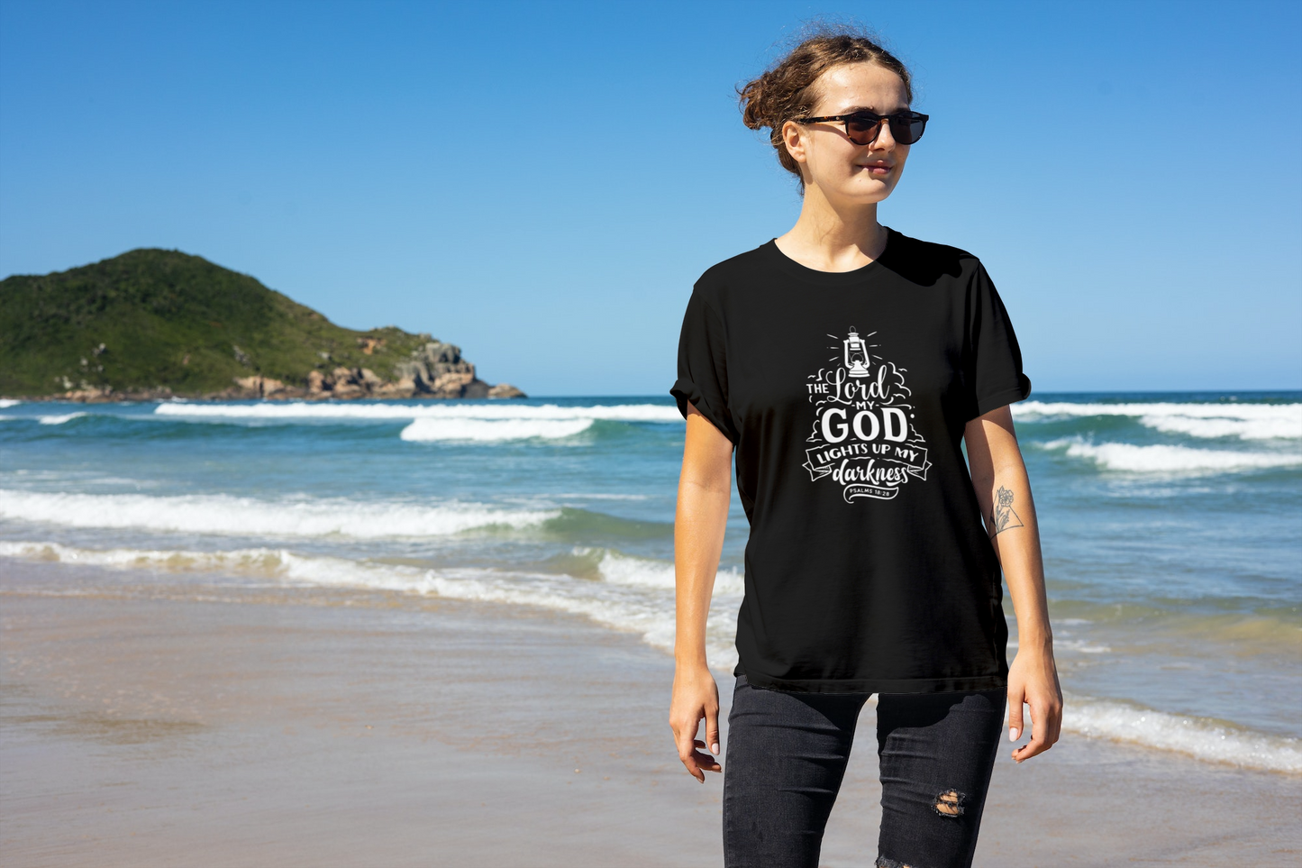 The Lord my God Lights up my Darkness Psalms 18:28 T-shirt