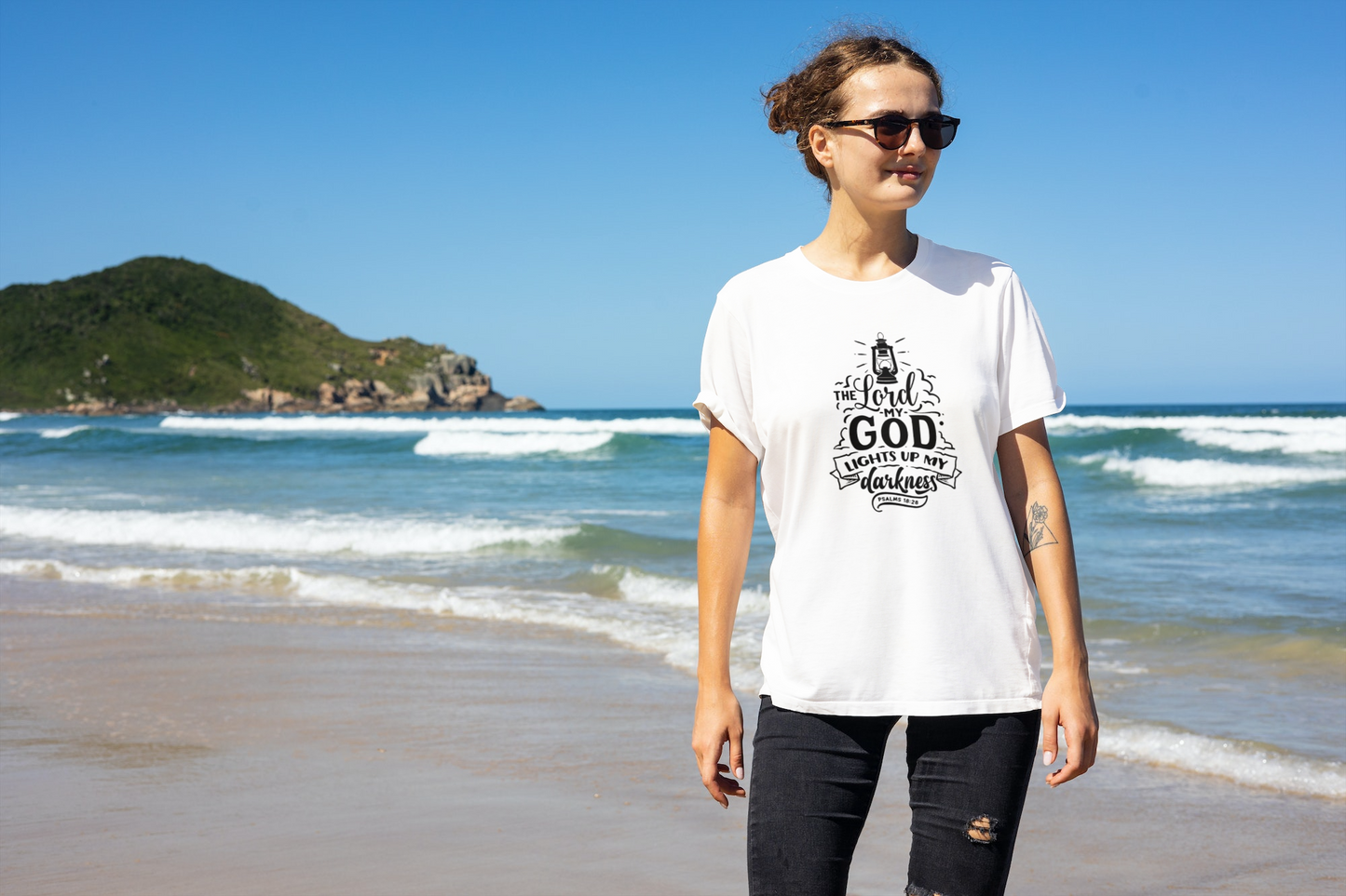 The Lord my God Lights up my Darkness Psalms 18:28 T-shirt